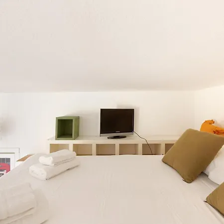شقة Budget Studio - 1,5 K Far From Citta Studi *